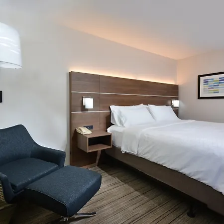 Holiday Inn Express Raleigh-Durham Airport By Ihg Morrisville Esterno foto